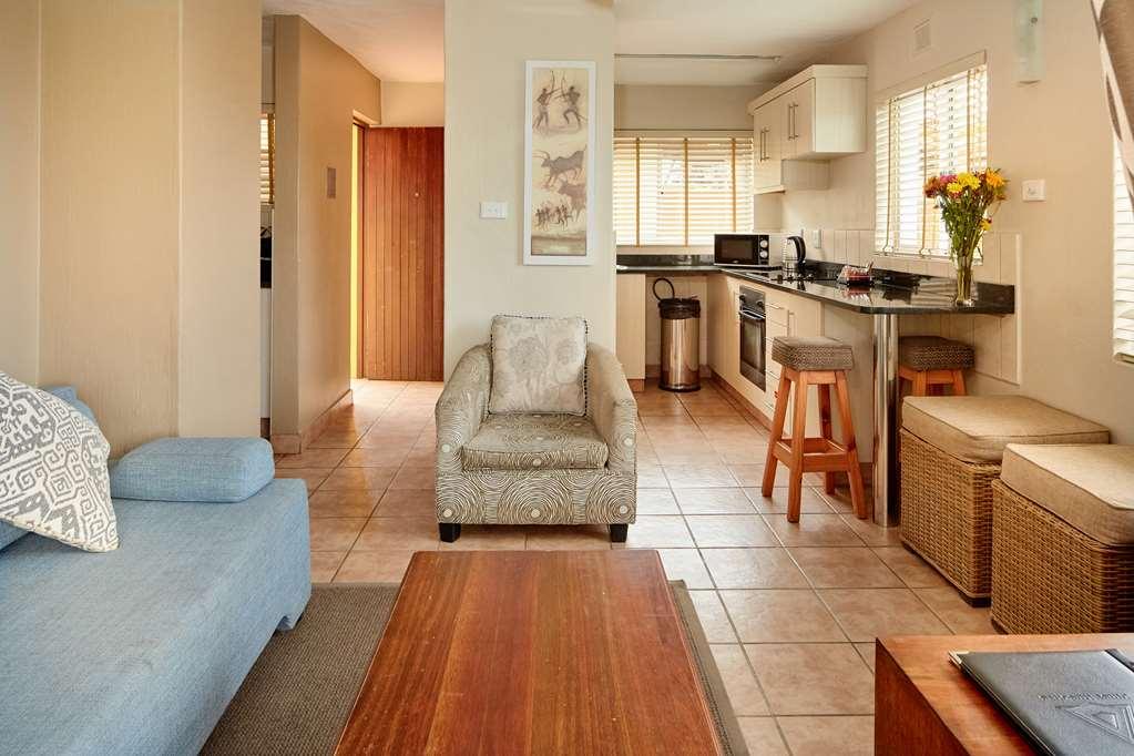 First Group Kowie River Chalets 포트알프레드 객실 사진